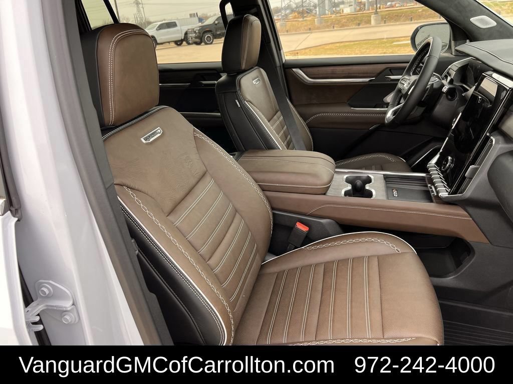 2026 GMC Acadia Denali Ultimate - Photo 21