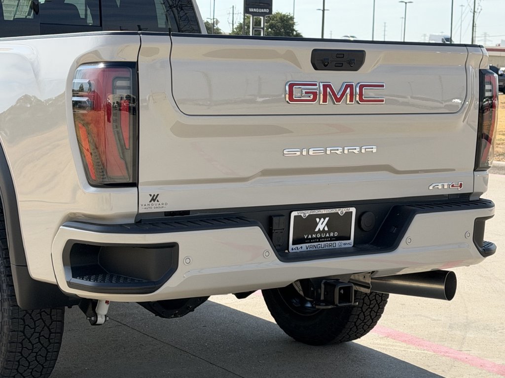 2026 GMC Sierra 2500HD AT4 - Photo 6