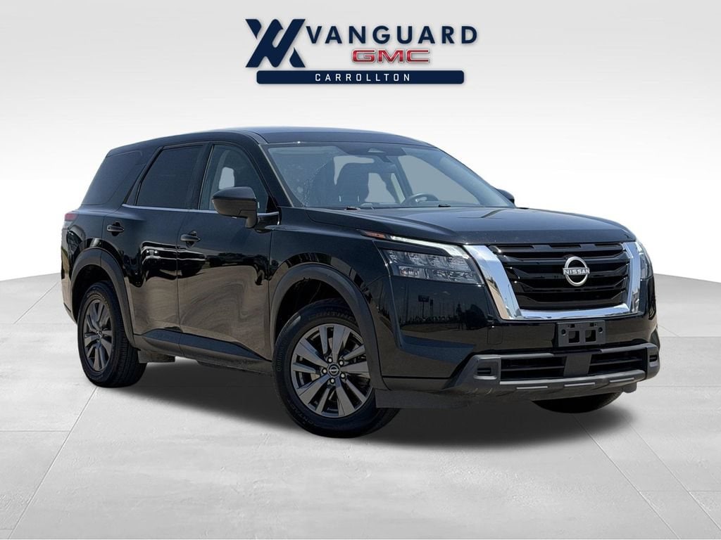 2024 Nissan Pathfinder S