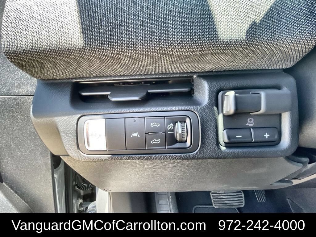 2026 GMC Sierra EV Elevation - Photo 19