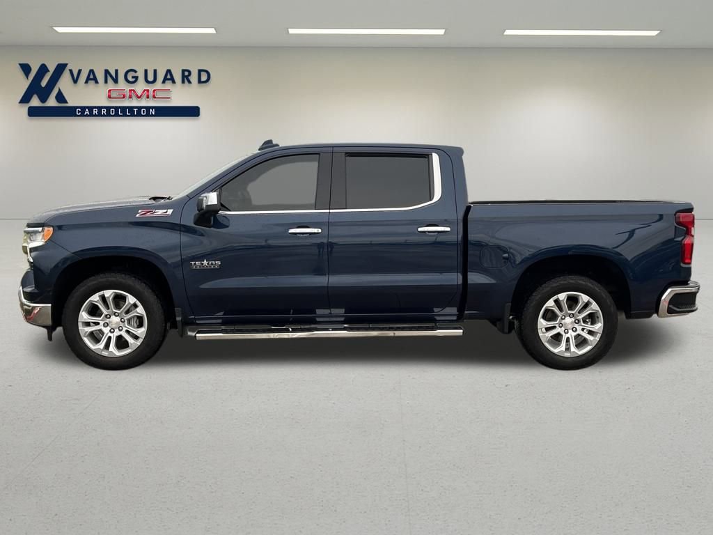 2022 Chevrolet Silverado 1500 LTZ photo 2