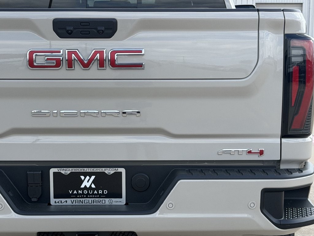 2026 GMC Sierra 2500HD AT4 - Photo 5