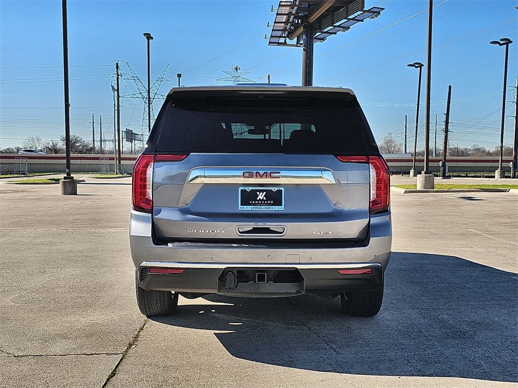 2022 Gmc Yukon SLT photo 4