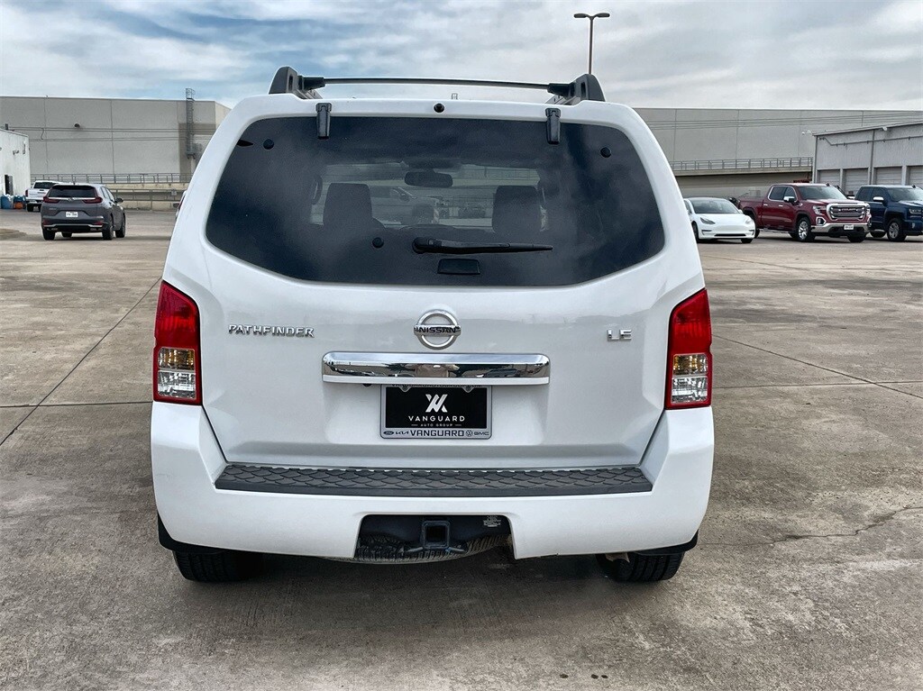 Used 2011 Nissan Pathfinder LE with VIN 5N1AR1NN5BC601227 for sale in Austin, TX