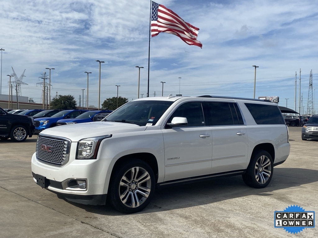 Used 2017 GMC Yukon XL Denali with VIN 1GKS2HKJ8HR280141 for sale in Austin, TX