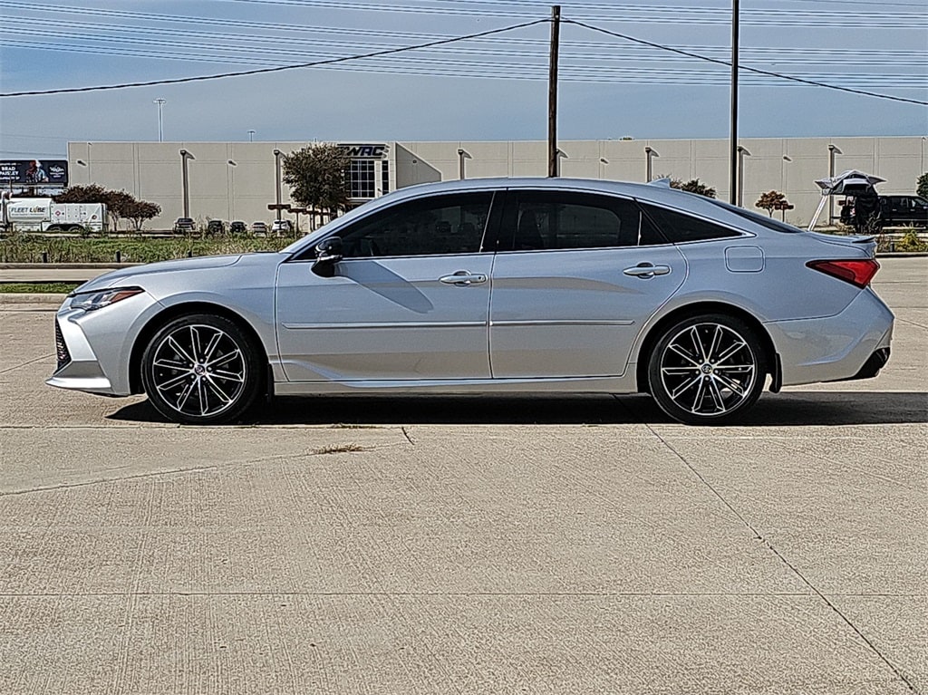 Used 2019 Toyota Avalon Touring with VIN 4T1BZ1FB8KU016225 for sale in Austin, TX