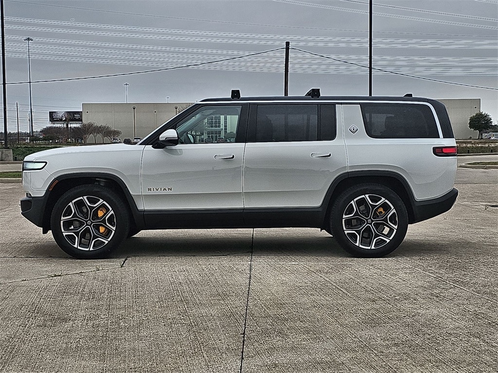 Used 2023 Rivian R1S Adventure with VIN 7PDSGABL9PN020643 for sale in Austin, TX