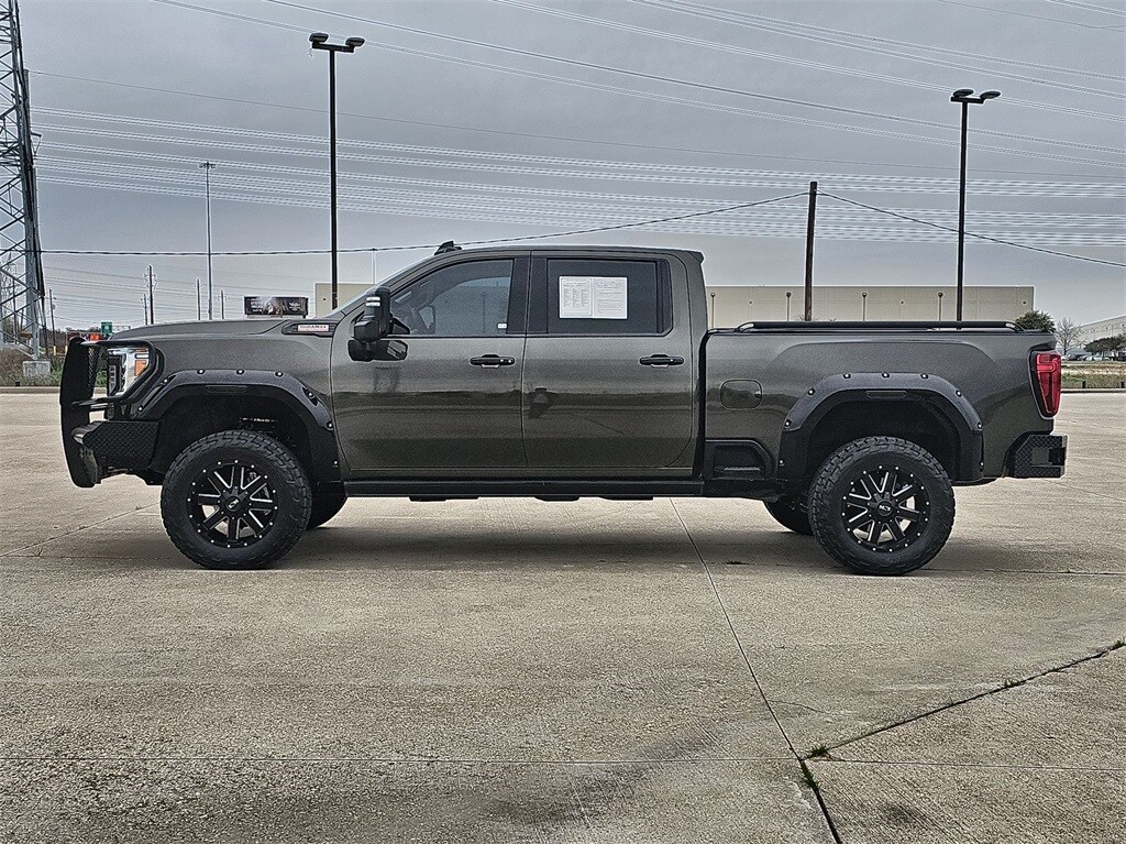 2023 Gmc Sierra Denali photo 2