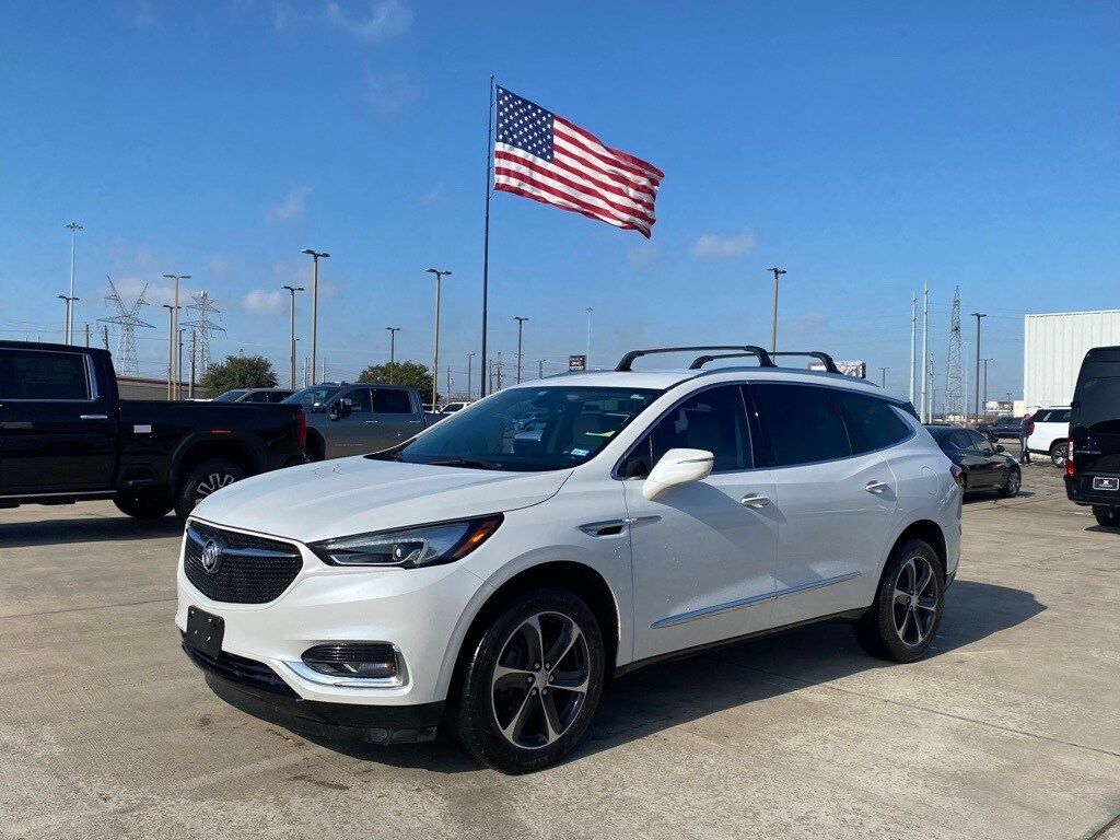 Used 2020 Buick Enclave Essence with VIN 5GAERBKW8LJ208135 for sale in Austin, TX