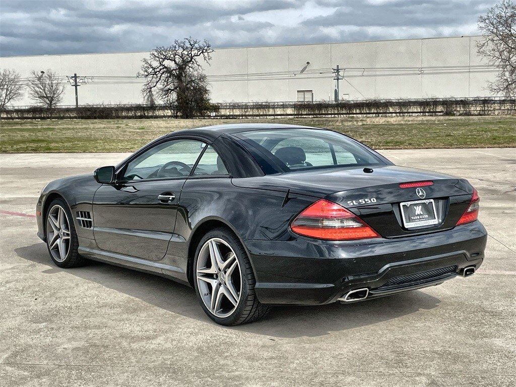2011 Mercedes Benz SL 550 photo 4