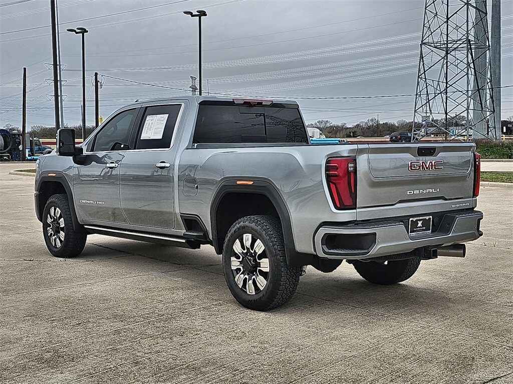 2024 Gmc Sierra Denali photo 3