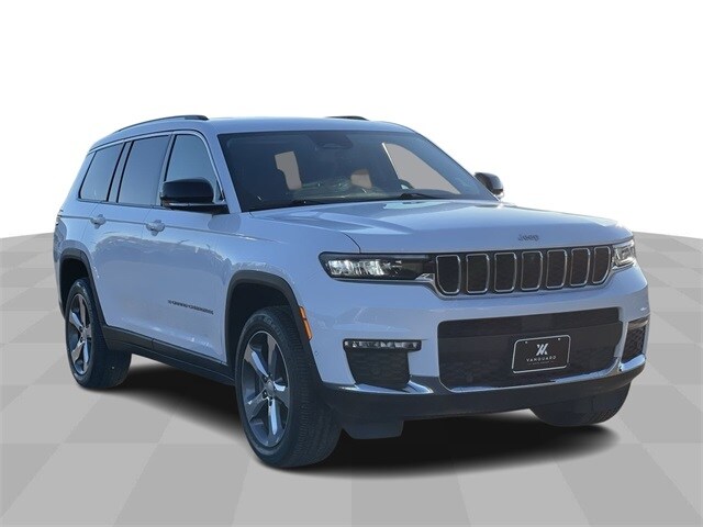 2022 Jeep Grand Cherokee L photo 4