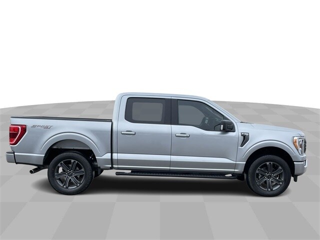 2023 Ford F-150 XLT photo 3
