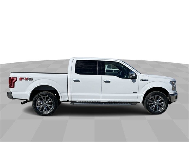 2017 Ford F-150 Lariat photo 3