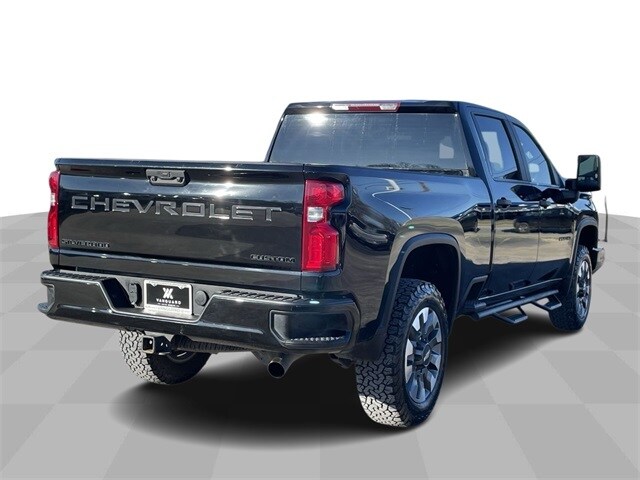 Used 2021 Chevrolet Silverado 2500HD Custom with VIN 1GC4YME75MF181199 for sale in Austin, TX