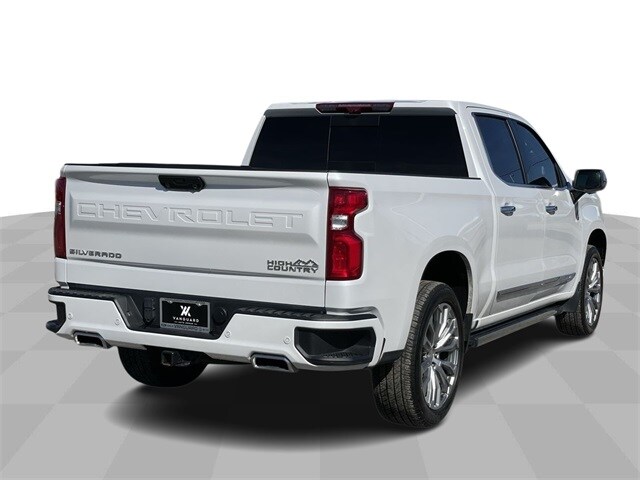 Used 2023 Chevrolet Silverado 1500 High Country with VIN 1GCUDJE80PZ107825 for sale in Austin, TX