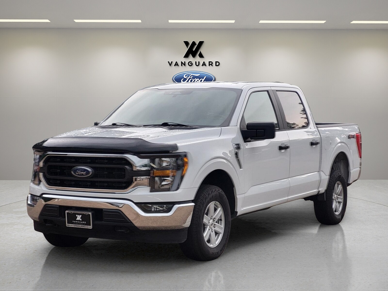 2023 Ford F-150 XLT photo 3