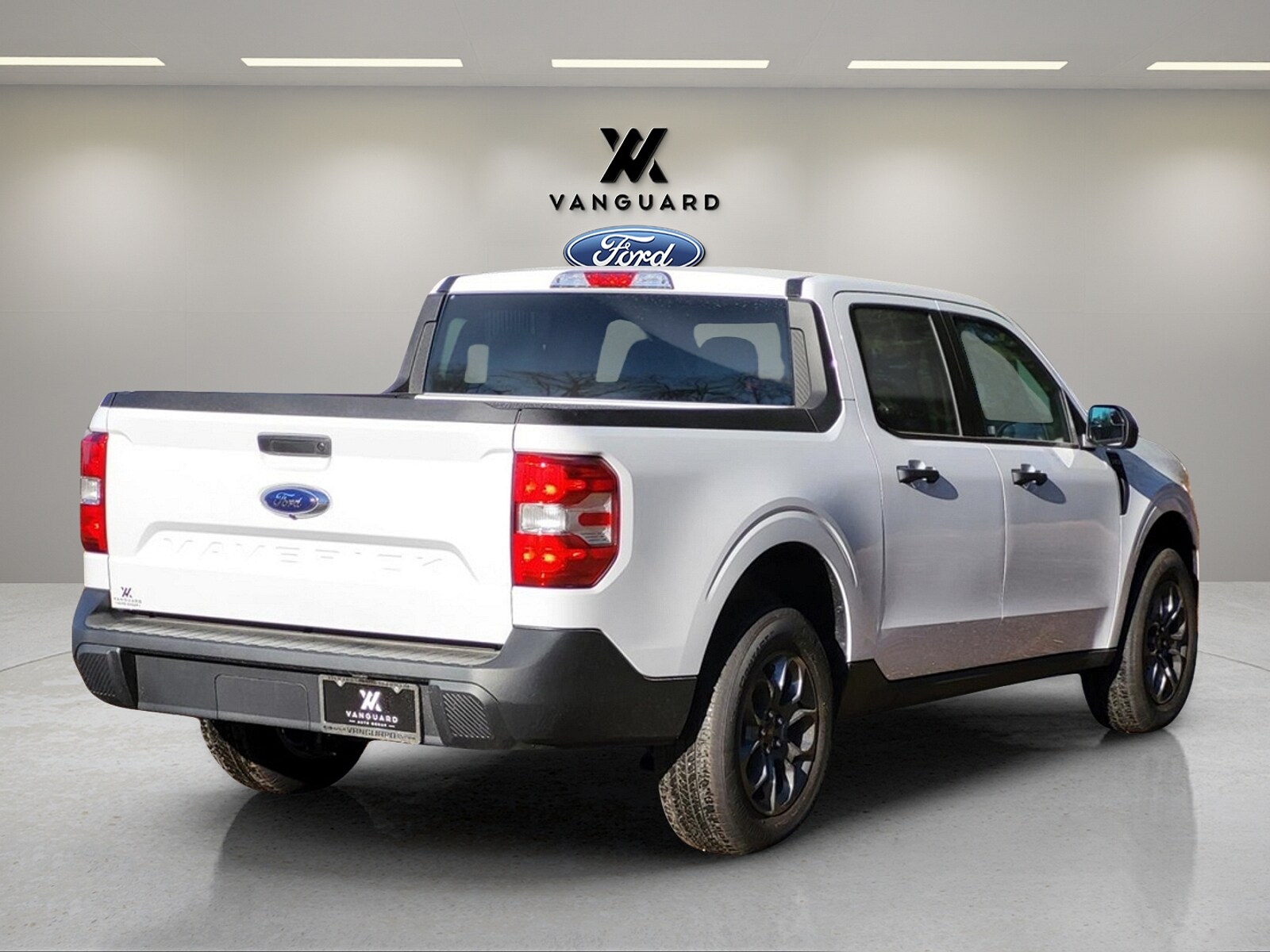 2023 Ford Maverick XLT photo 4