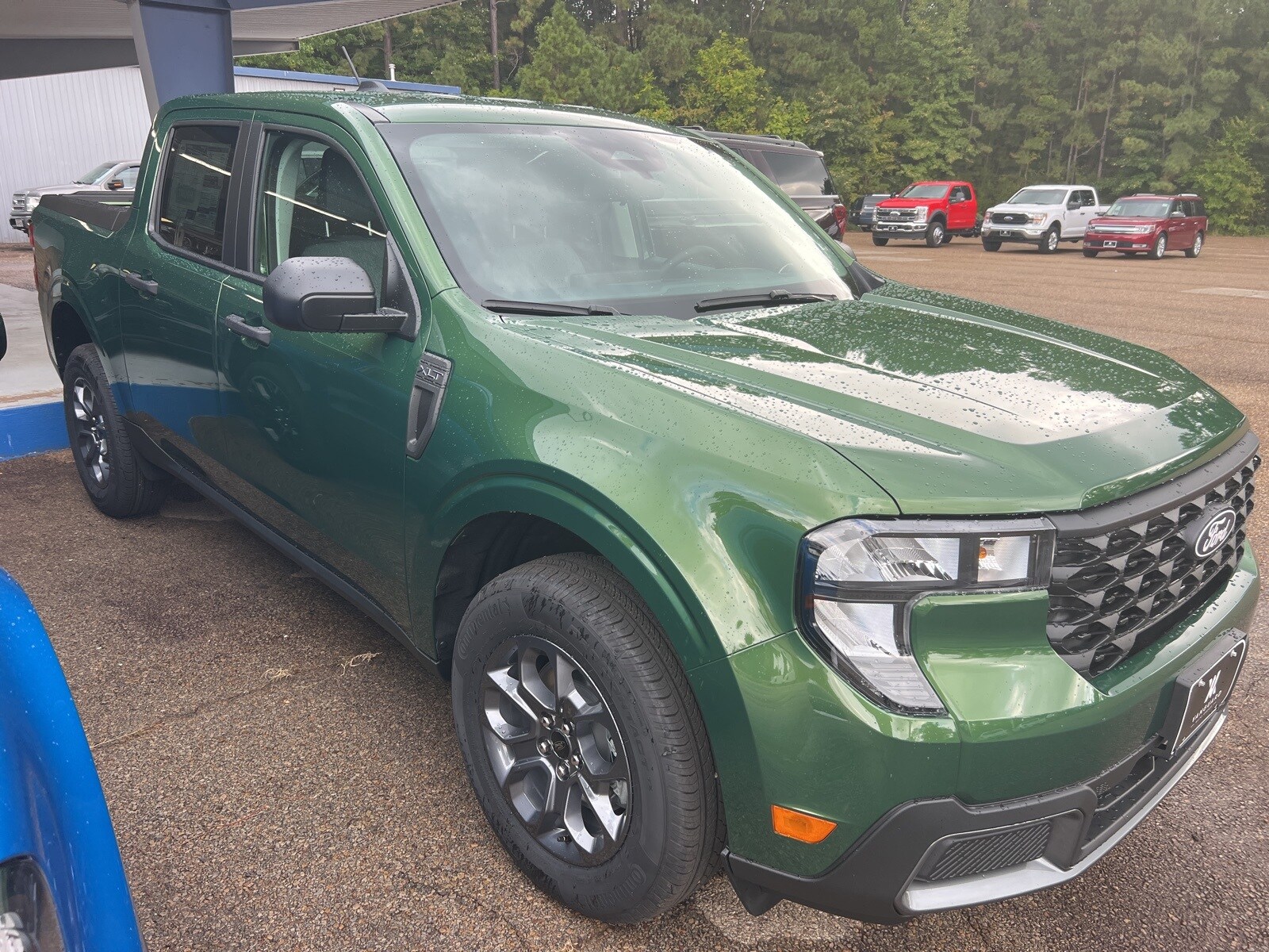 2025 Ford Maverick XLT photo 3