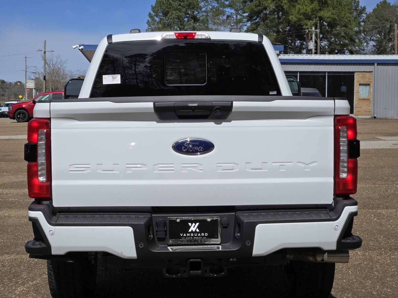 2025 Ford F-250 photo 4