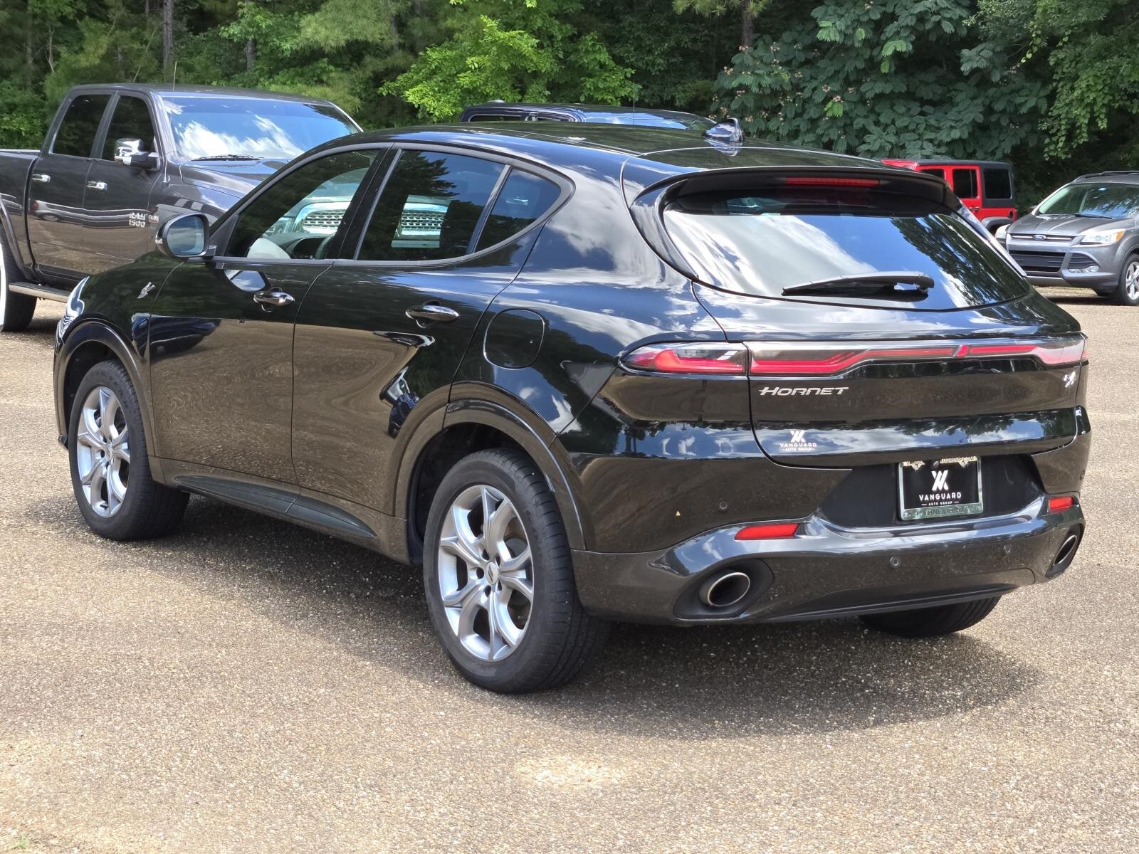 2024 Dodge Hornet R/T photo 4