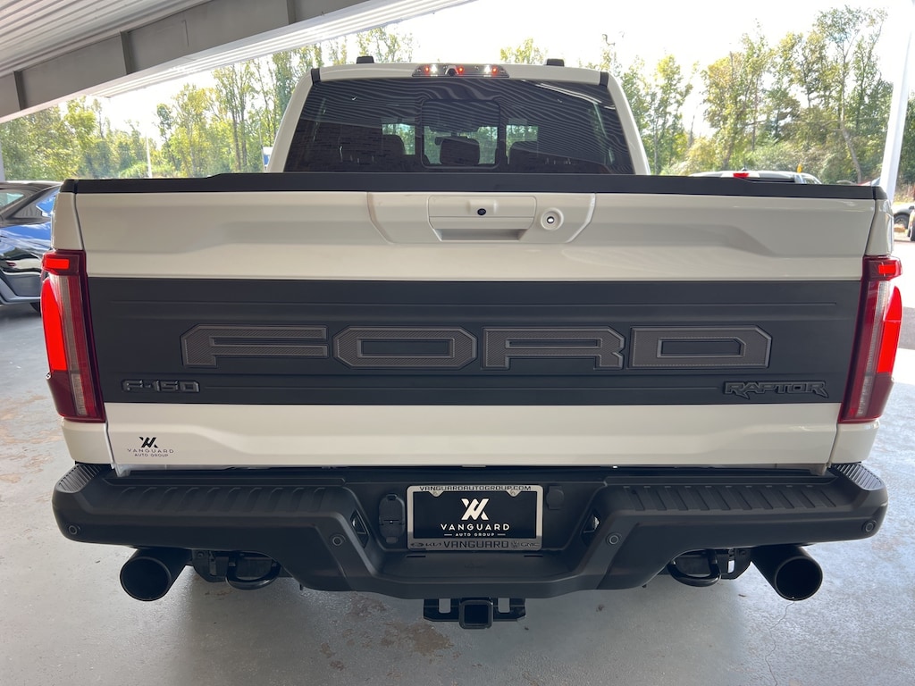 New 2025 Ford F-150 Raptor Truck SuperCrew Cab