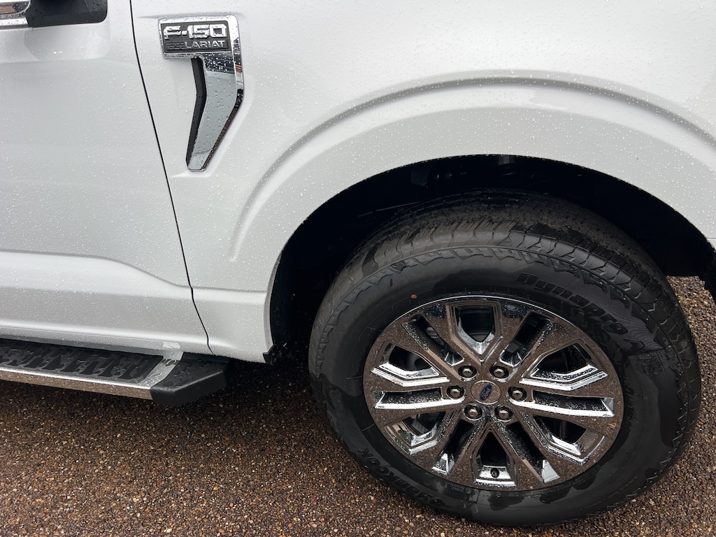 New 2025 Ford F-150 Lariat Truck SuperCrew Cab