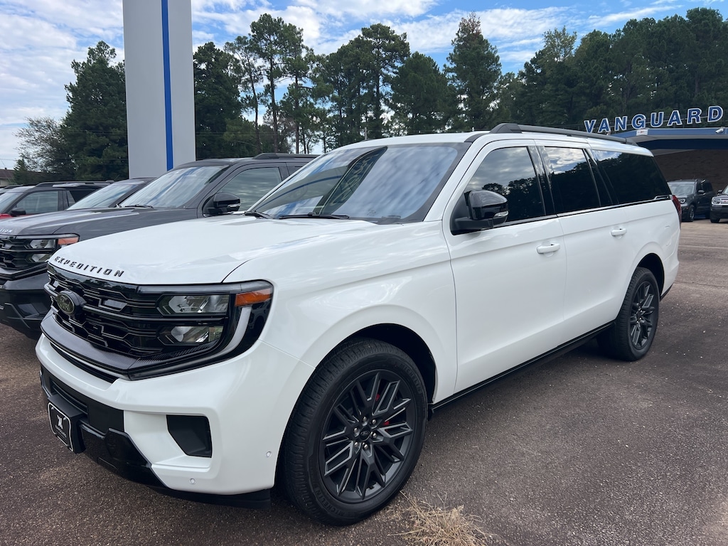 New 2025 Ford Expedition Platinum SUV