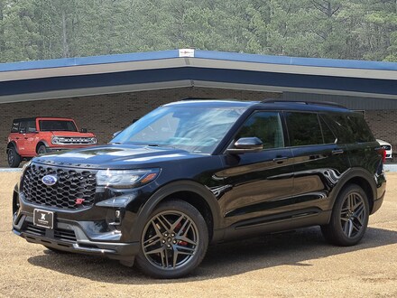 2025 Ford Explorer ST SUV