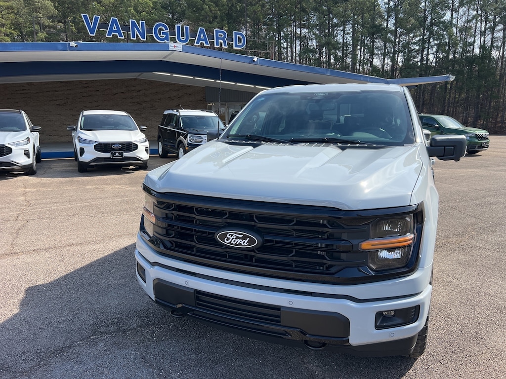 New 2026 Ford F-150 XLT Truck SuperCrew Cab
