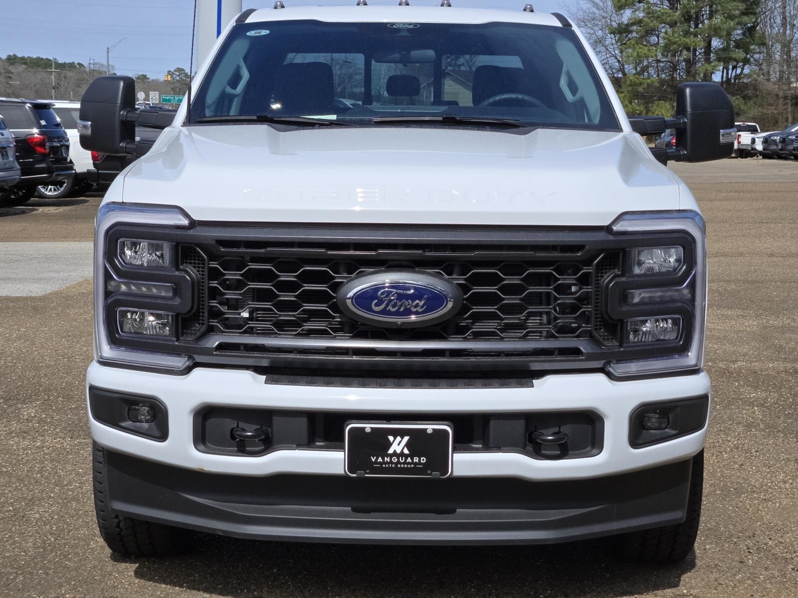 2025 Ford F-250 photo 2