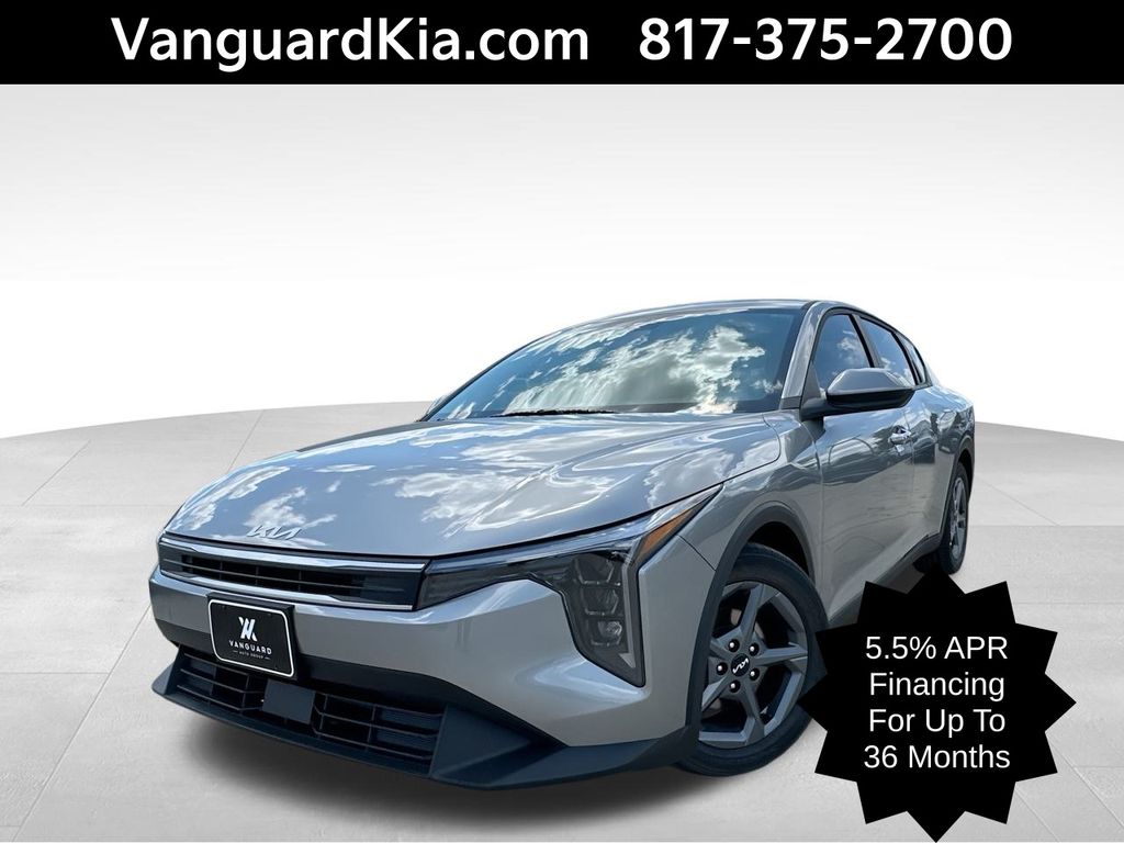 2025 Kia K4 LXS