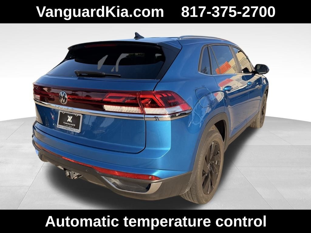 Used 2024 Volkswagen Atlas Cross Sport 2.0T SE w/Technology SUV