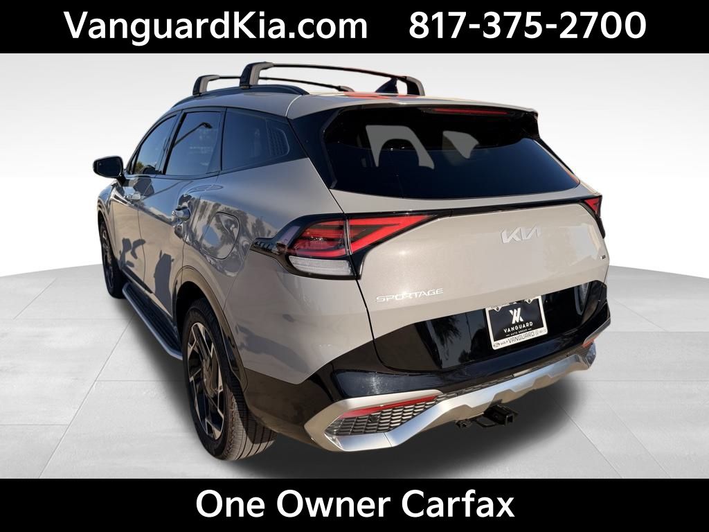 2024 Kia Sportage photo 2