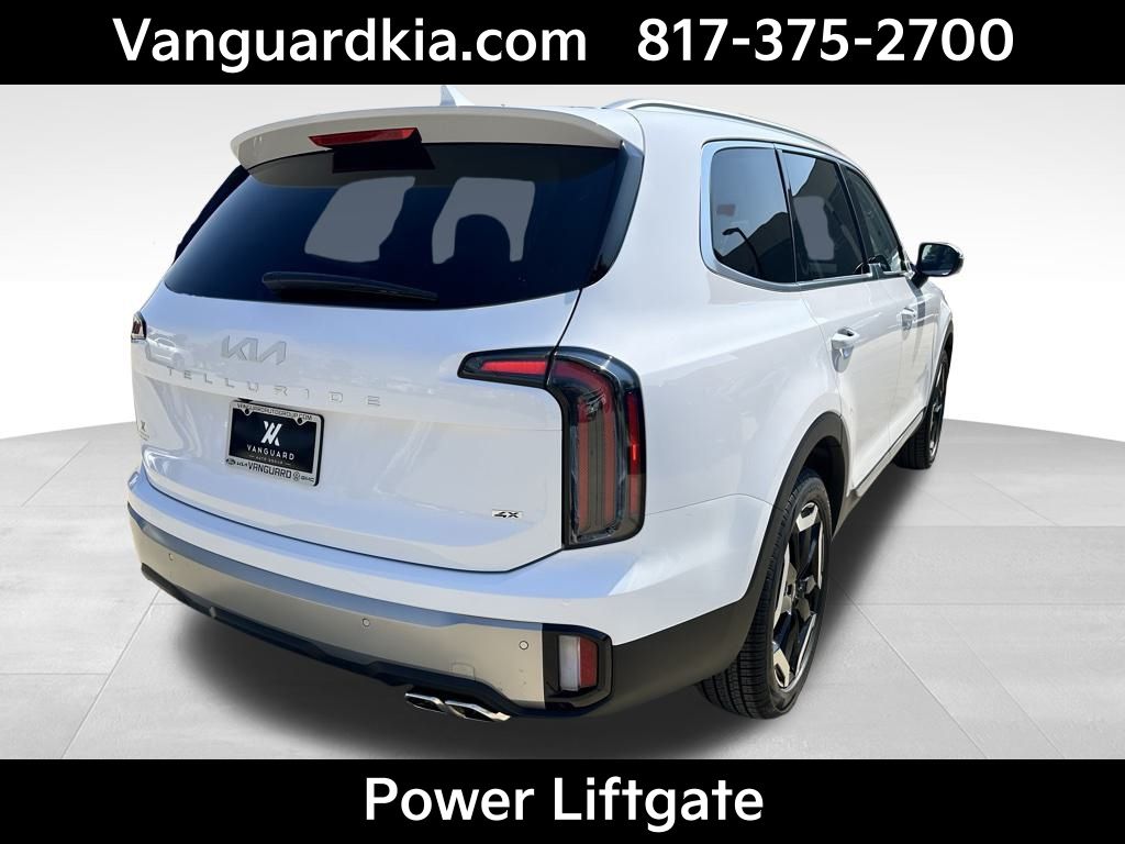 2025 Kia Telluride EX photo 4
