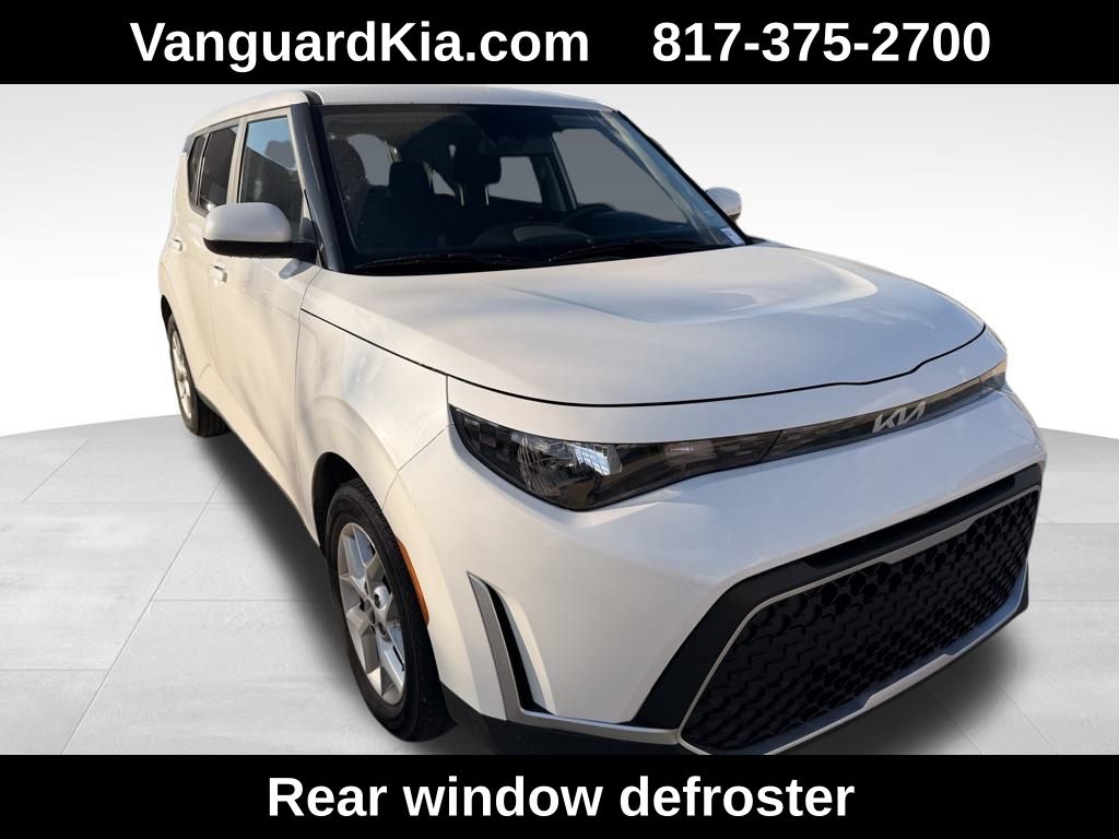 2023 Kia Soul LX photo 4