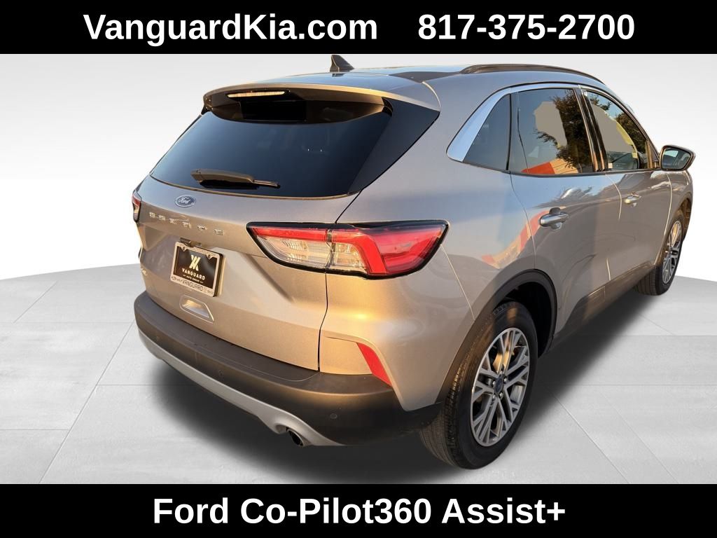 2022 Ford Escape SEL photo 4