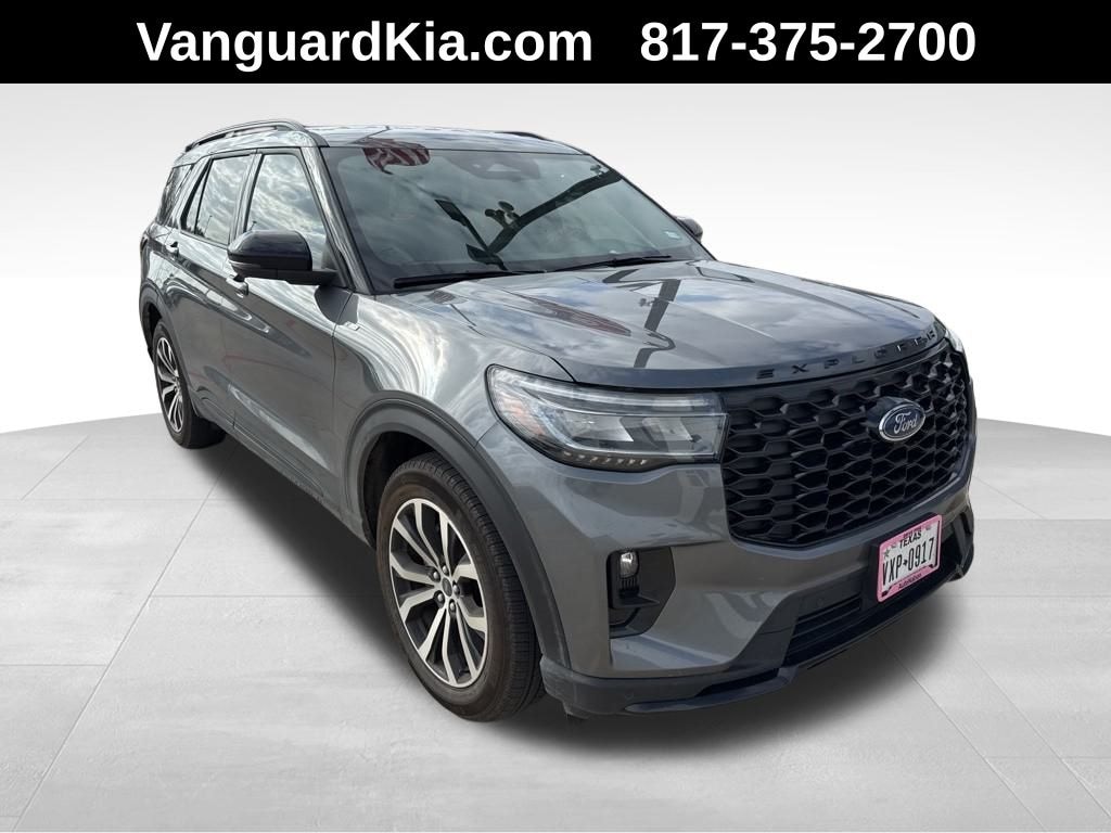 Used 2025 Ford Explorer ST-Line SUV