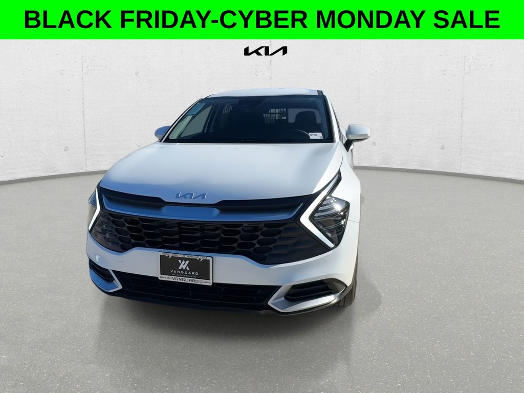 2025 Kia Sportage LX photo 3