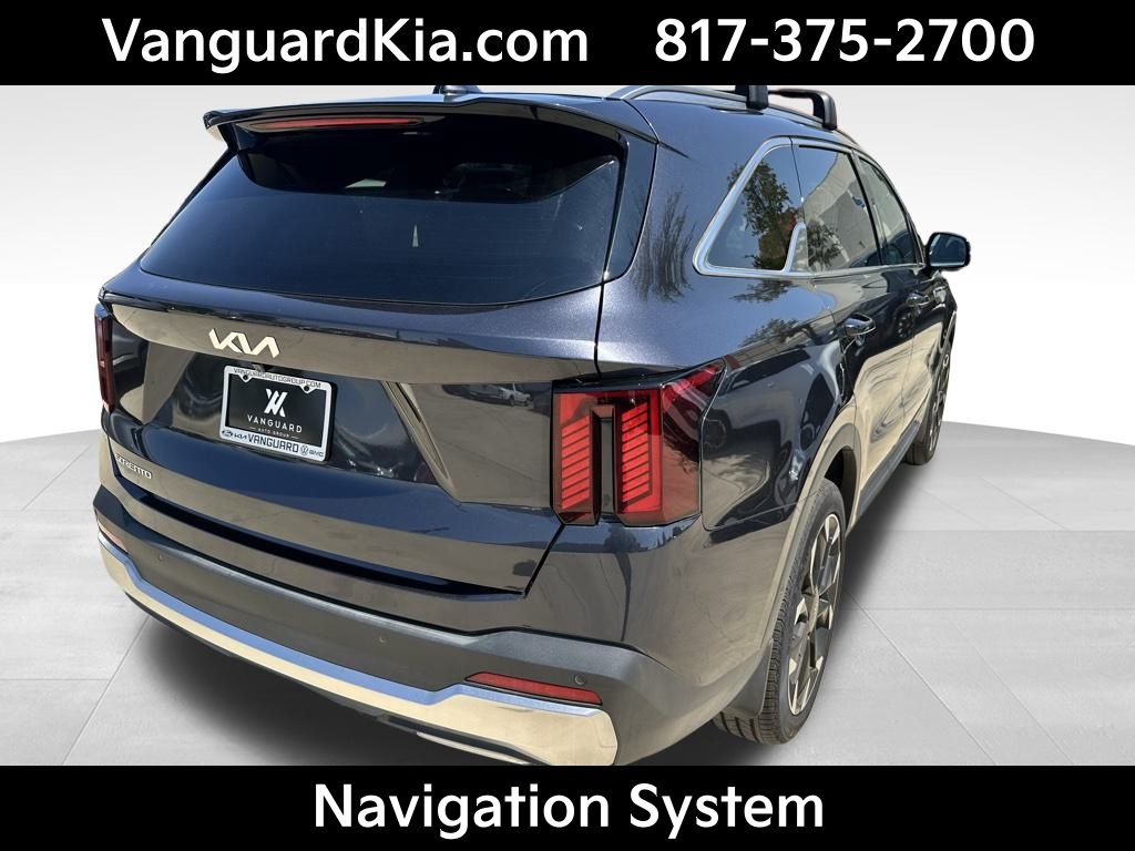 2025 Kia Sorento SX photo 3