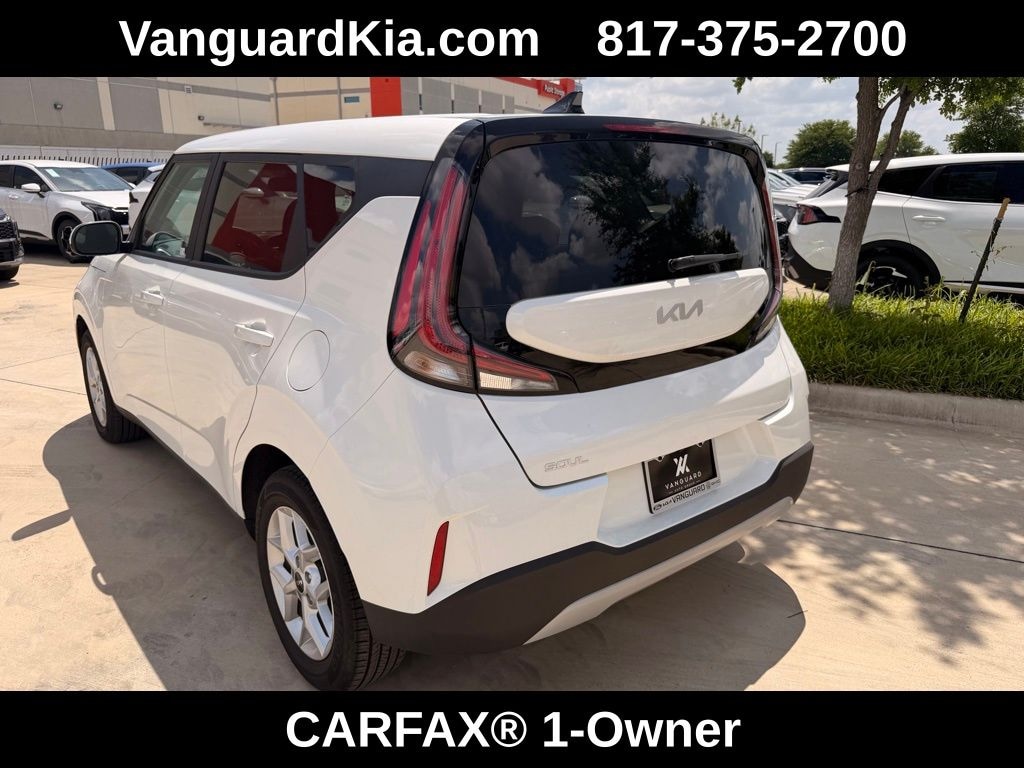 Used 2025 Kia Soul LX Hatchback