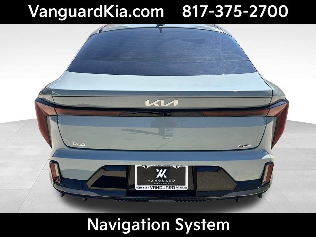 2025 Kia K4 GT-Line photo 3