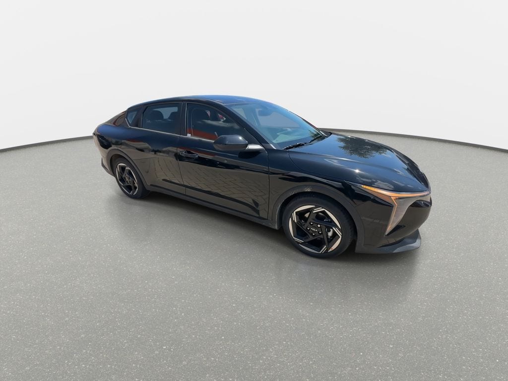 2025 Kia K4 EX - Photo 10