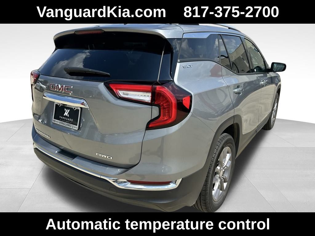 2024 Gmc Terrain SLT photo 4