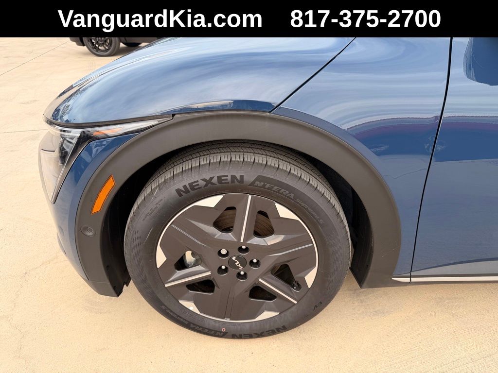 2025 Kia EV6 Light L/R - Photo 7
