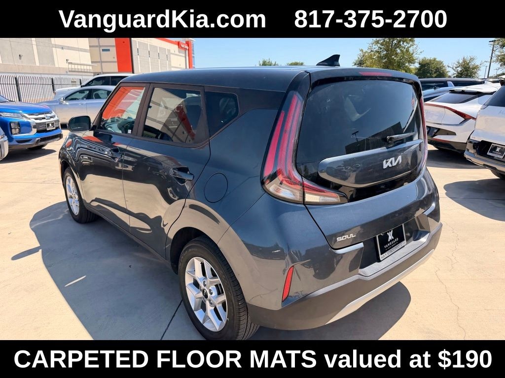 Used 2025 Kia Soul LX Hatchback