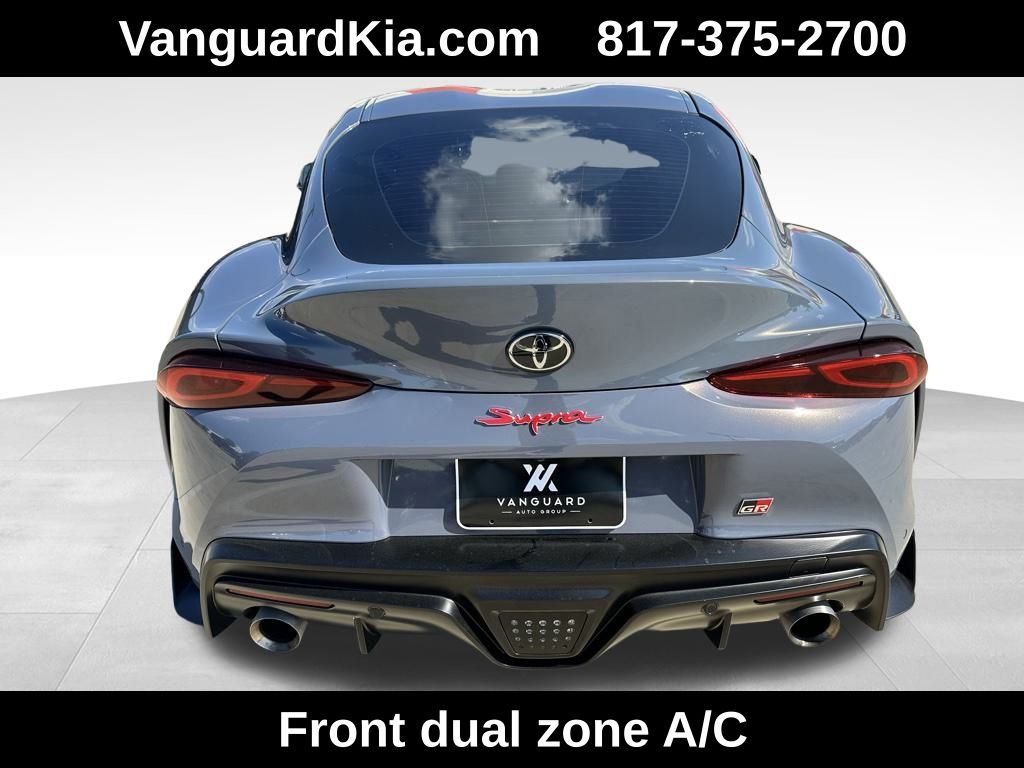 2023 Toyota Supra 3.0 photo 3