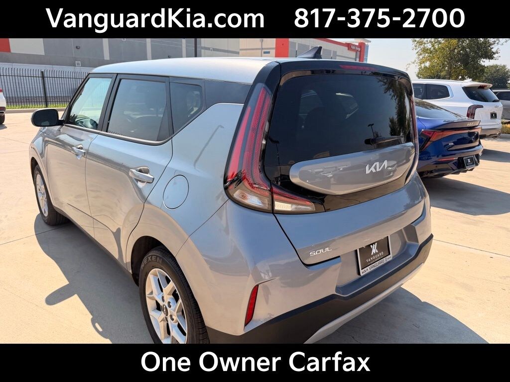 Certified 2025 Kia Soul LX Tech PKG Hatchback