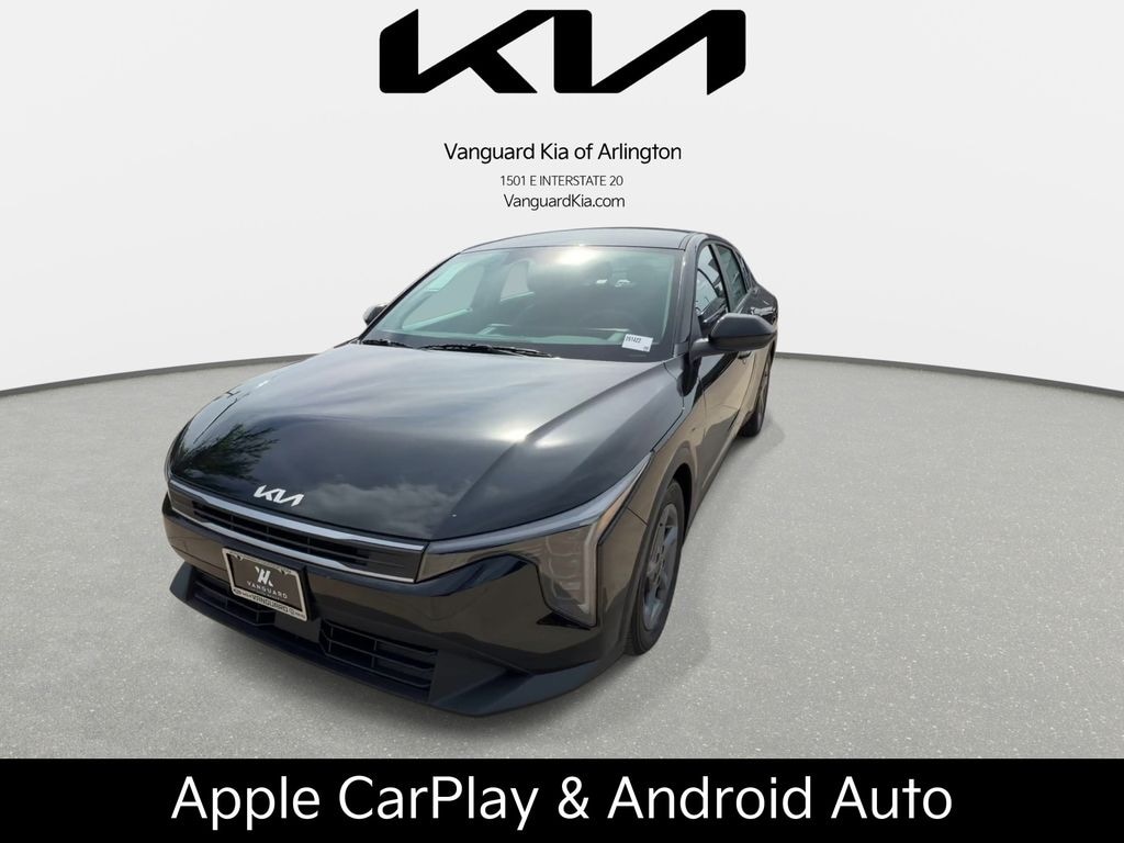 New 2026 Kia K4 LXS Sedan