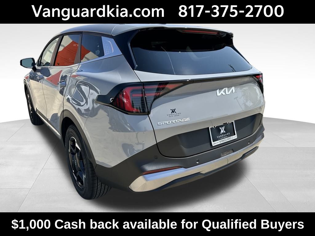 2026 Kia Sportage EX photo 2